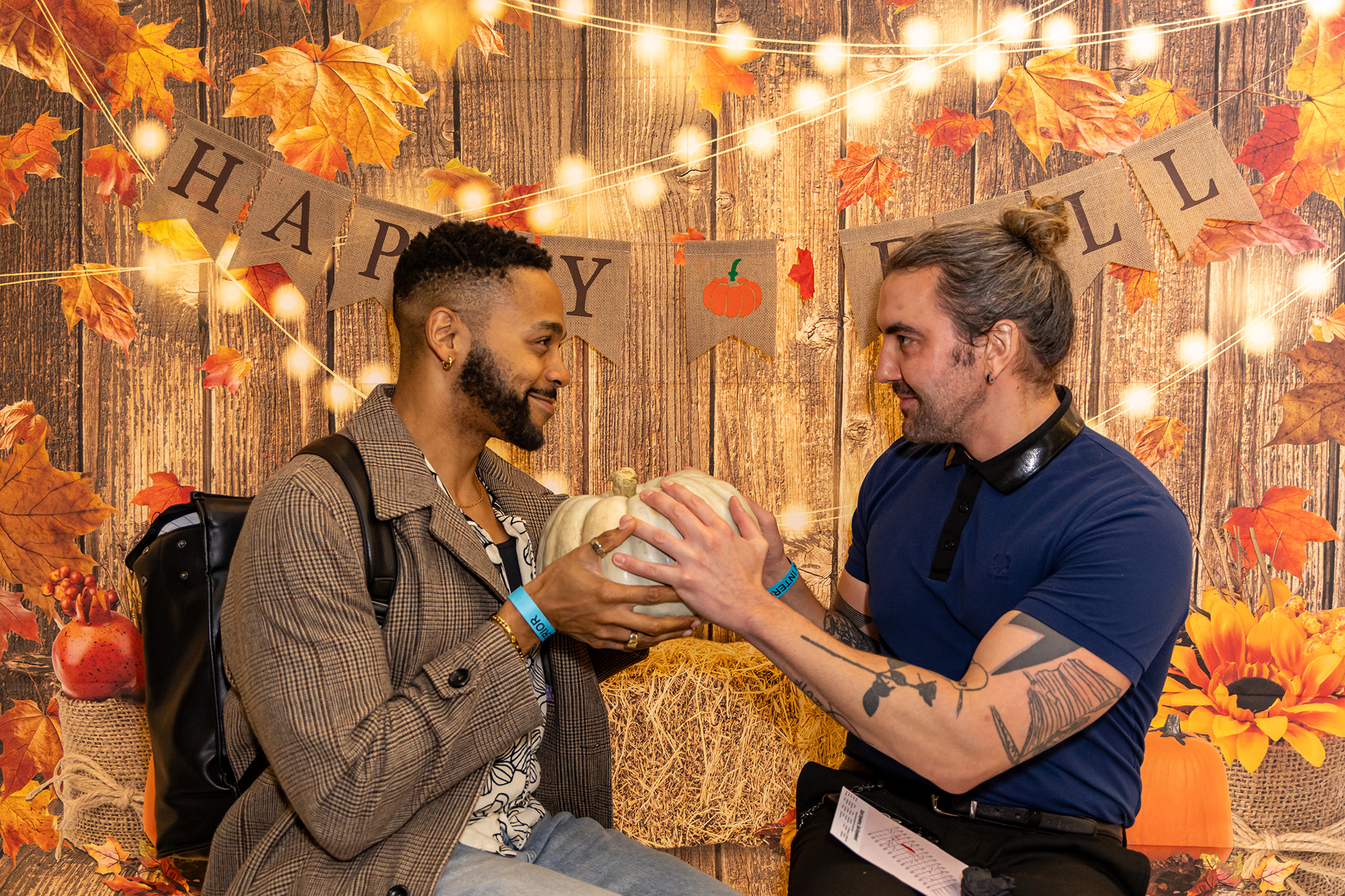  fall decor, red tile, porcelain tile, porcelain subway tiles